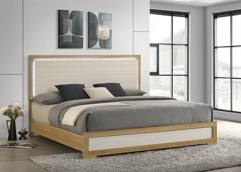 Hyland Eastern King & Queen Bed