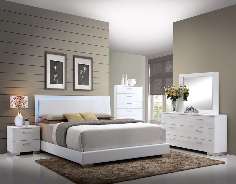 Lorimar White PU & Chrome Leg Eastern King Bed