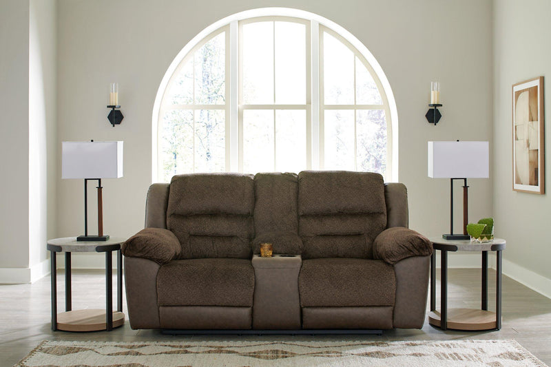 Dorman Living Room Set