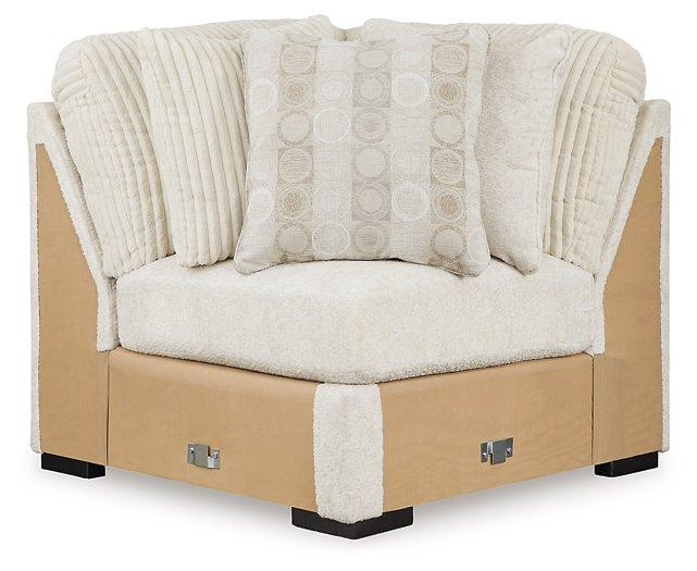 Chessington Sectional with Chaise